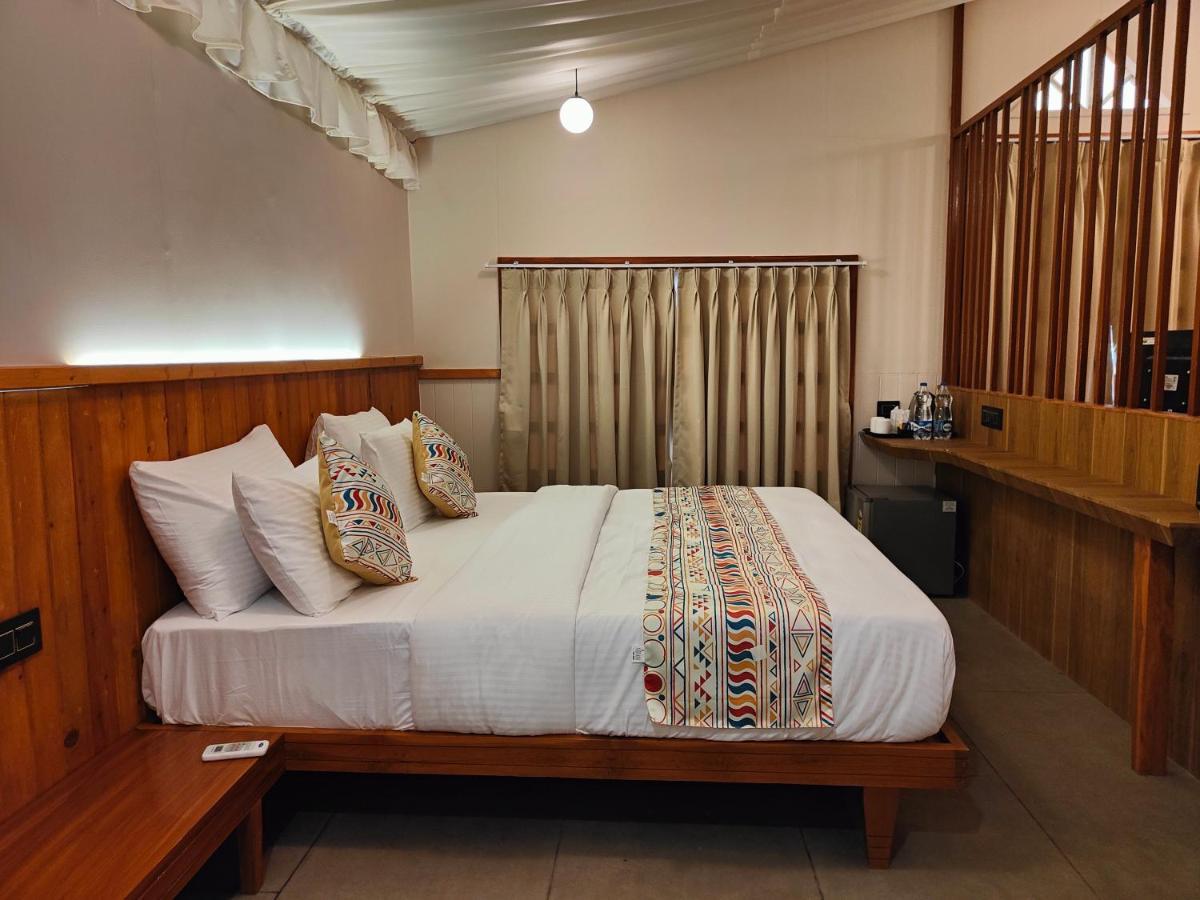 Nirvana Resort And Restaurant Garudeshwar Exterior foto